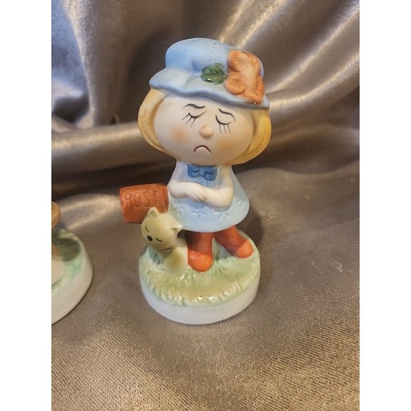 Vintage Japan Ceramic Boy With Dog And Girl With Cat Figurines - Picture 2 of 9